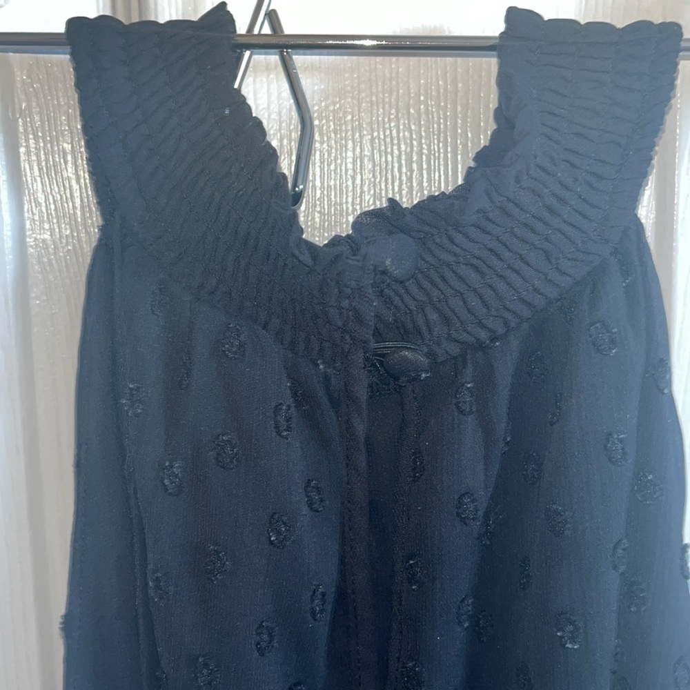 Sheer Polka Dots Ruffle Goth Keyhole Button whimsy Sleeveless Blouse Torrid - Picture 5 of 7